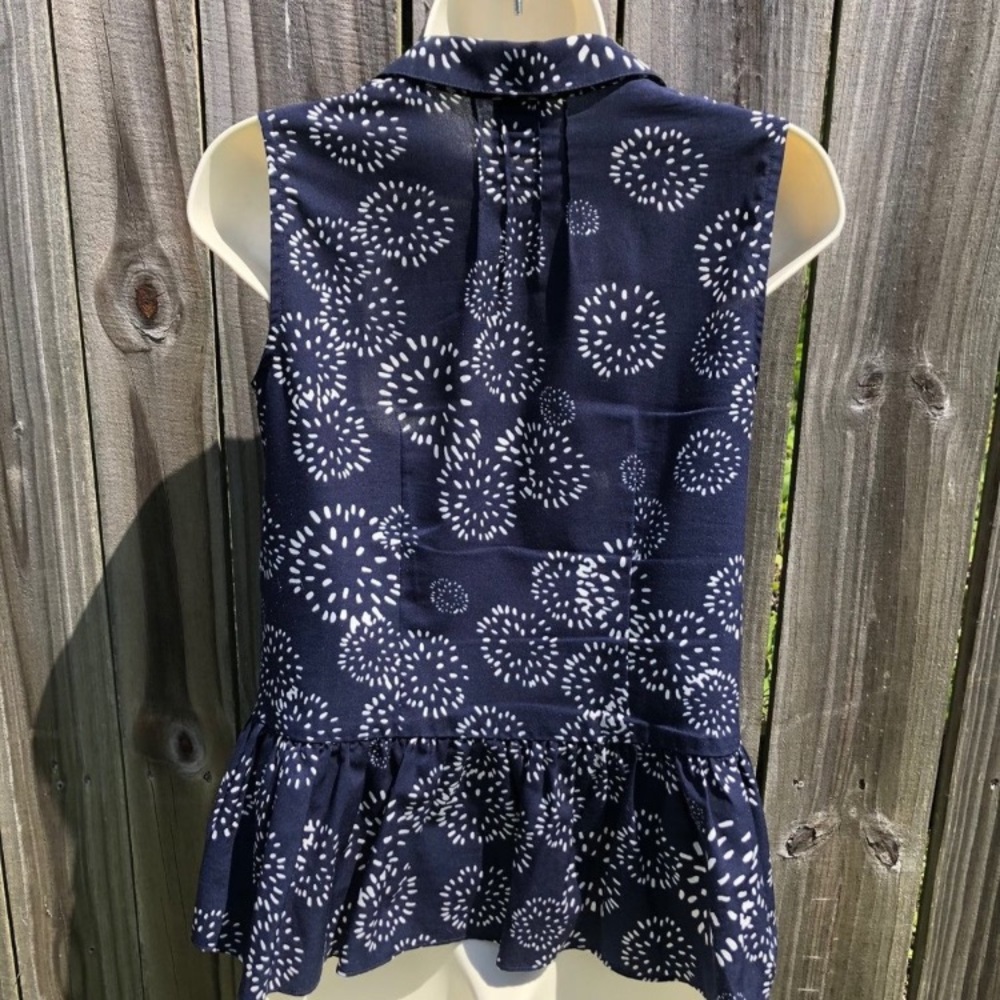 Cabi Floral Top XS Blue White Dandelion Wish
Button Tank Blouse Sleeveless - Picture 2 of 5